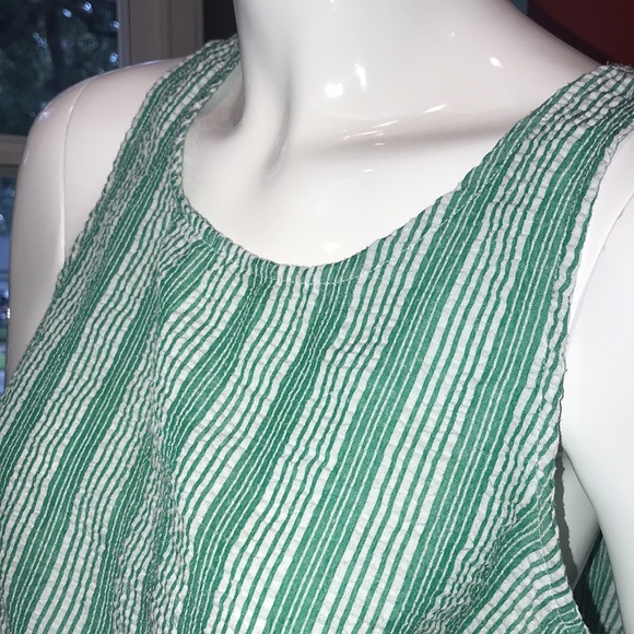 Universal Thread Seersucker Tank Top Green/White - Picture 6 of 8